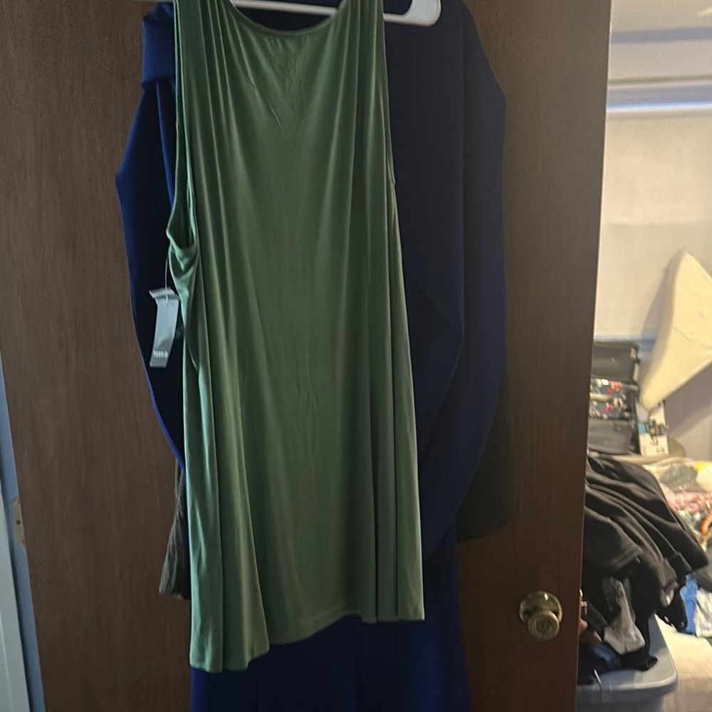 Torrid Olive Green Button-Front Tank Top - Picture 4 of 5